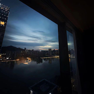 张柏芝奶头被陈冠希吃
